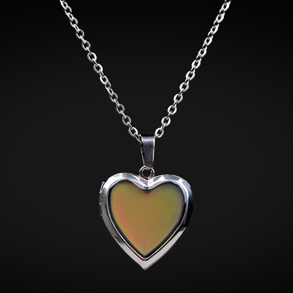 Temperature-sensing Color-changing Heart Necklace  display picture 9