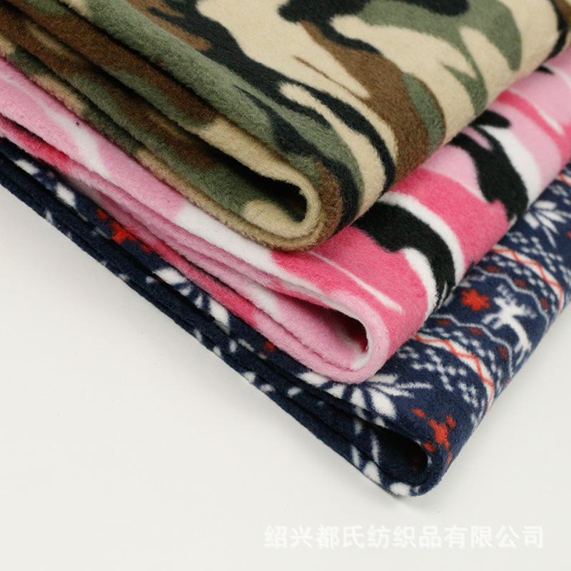 摇粒绒印花布料现货厂家直销 双刷单摇面料 144F加厚服装绒布供应