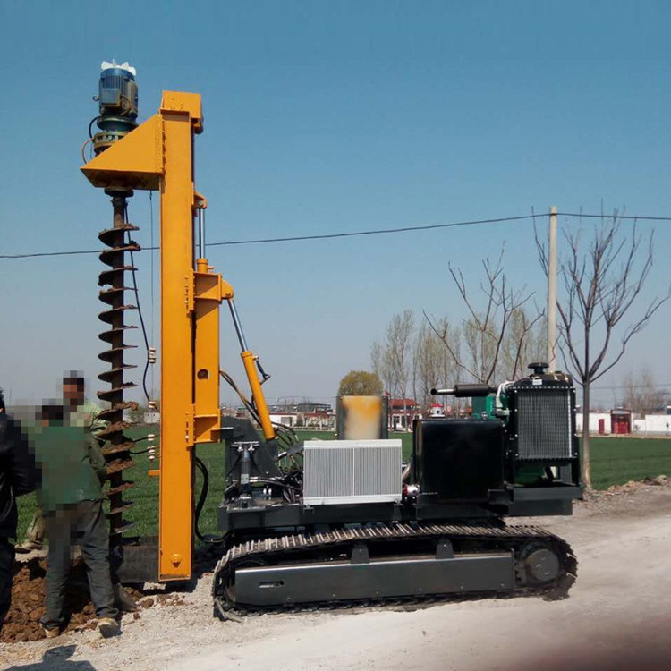 履带式太阳能发电站打桩机 履带光伏打桩机企业 履带打桩机厂家