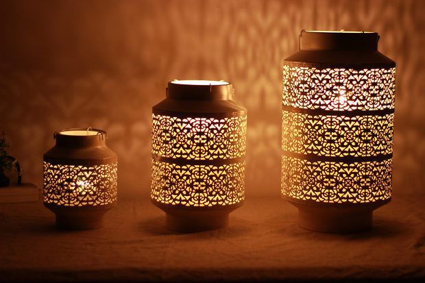 7591279220_1832137902