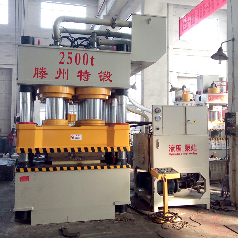 2500吨大铁门压花机行业好评实力厂家 批发供应压力机 门面压花机