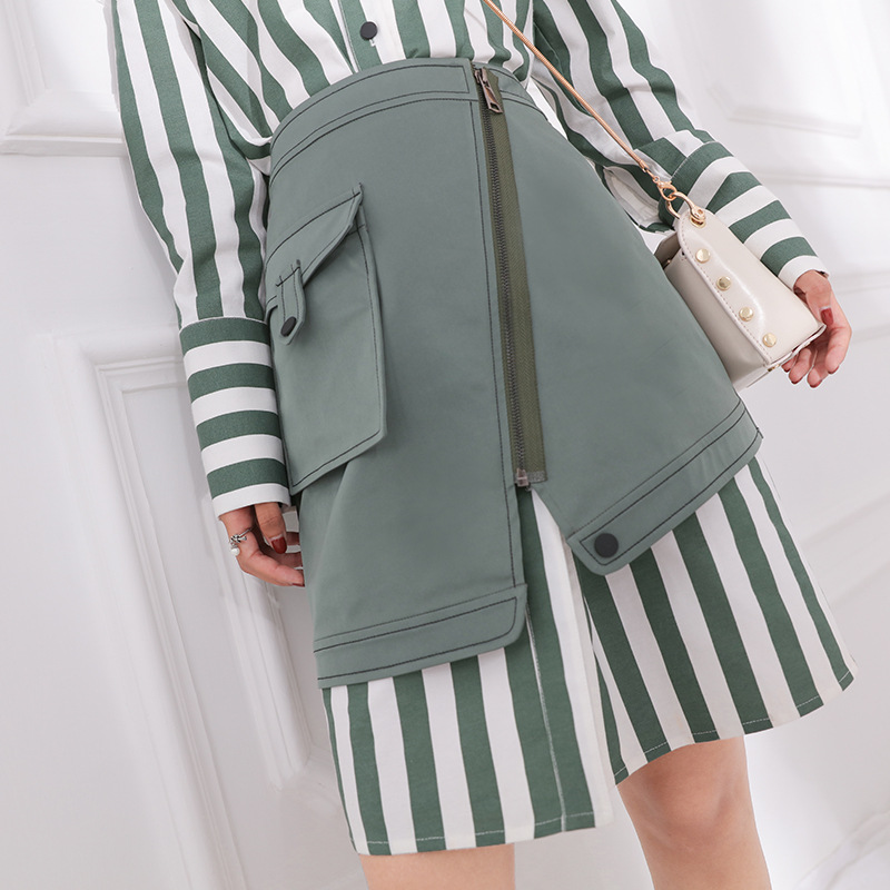 Costume femme en Mélange de fibres chimiques - Ref 3334385 Image 3