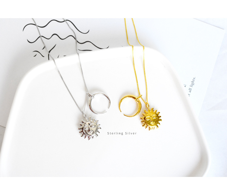 Necklace Image 1