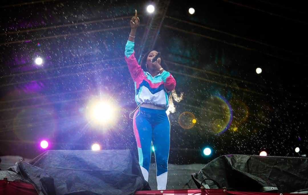 44193996_287901101845733_73478