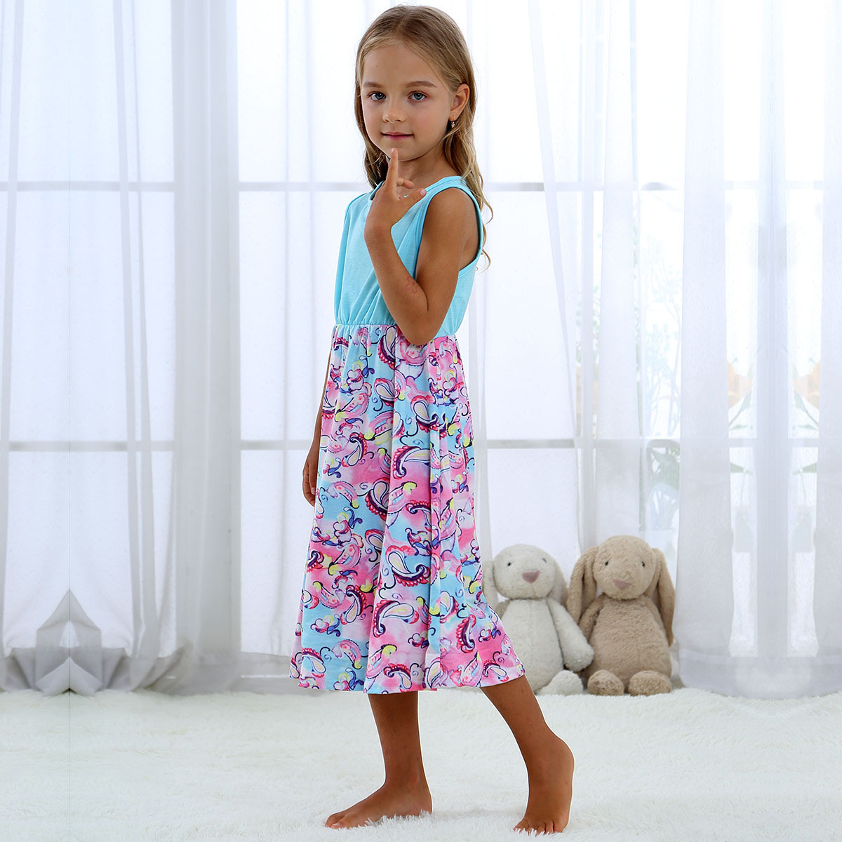 Summer Floral Long Dress for Women and Kids Elegant Design Comfortable Fabric Perfect for Family Outings Wholesale