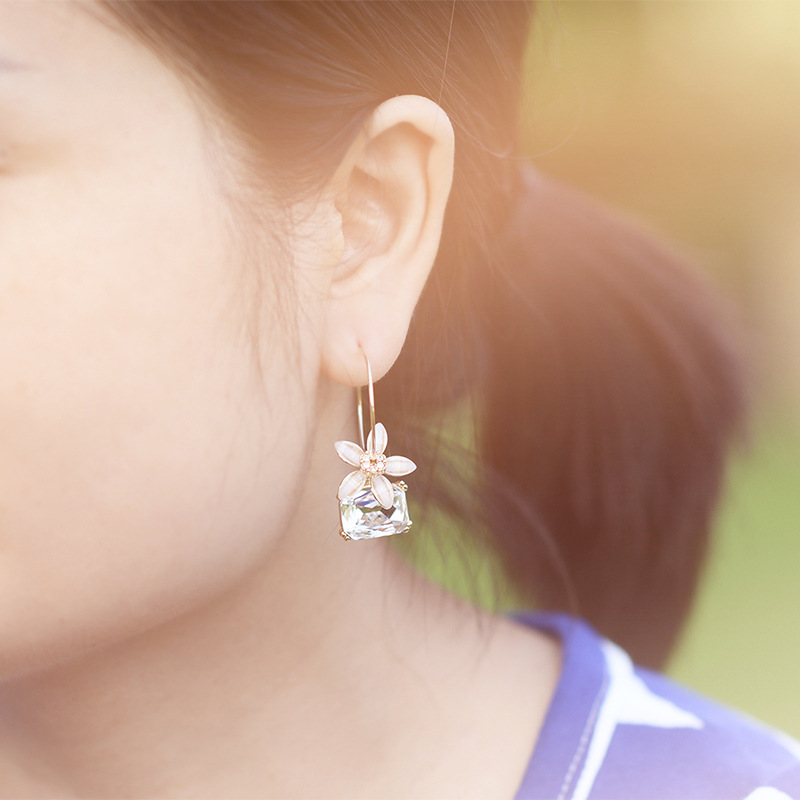 ¿ˮŮʱпŸԲȦƷ821325