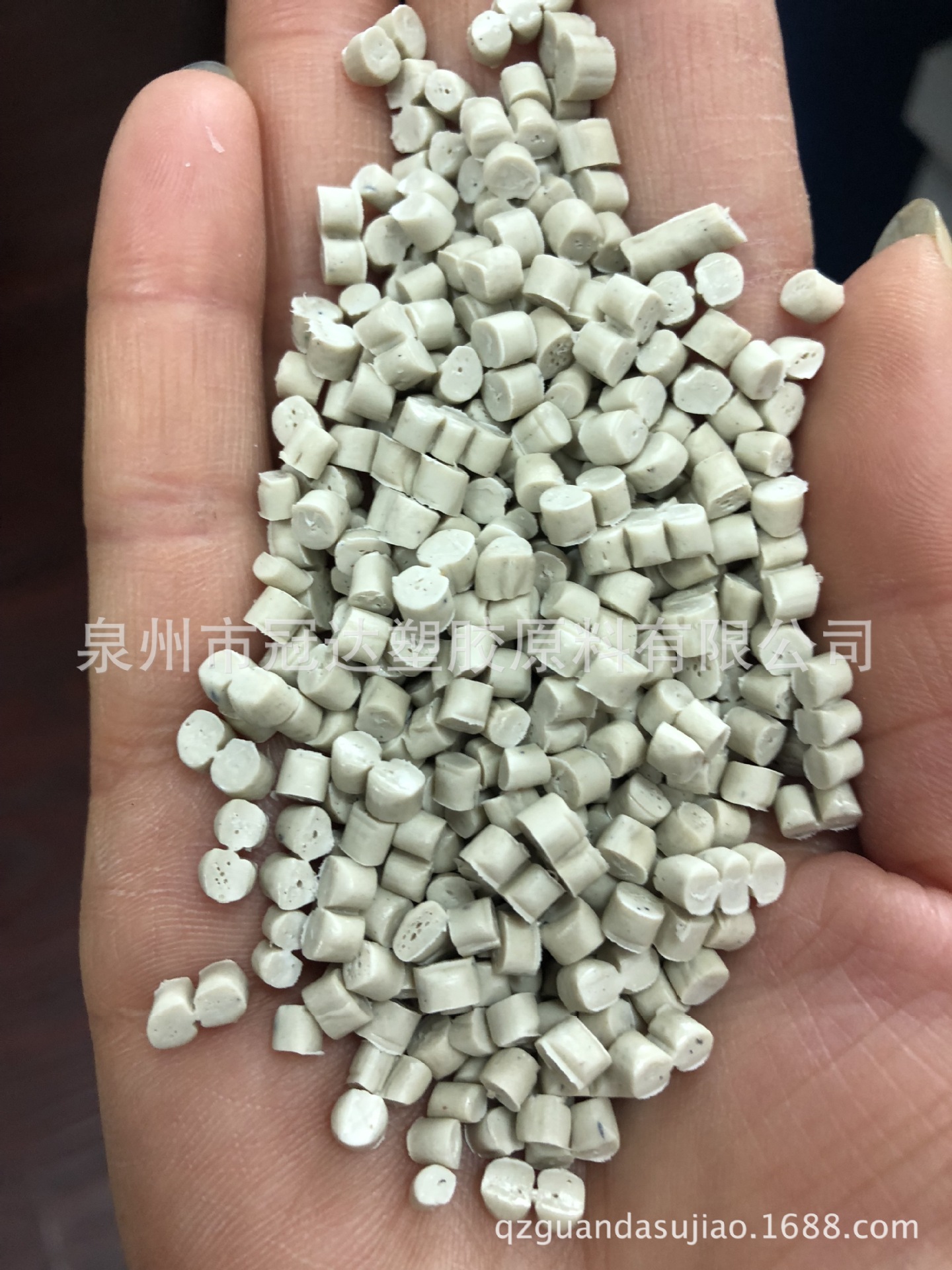 福建泉州厂家直销 pe再生料 塑料注塑级 pe高压吹膜 料塑料颗粒