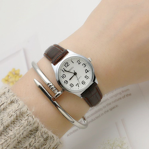 Japanese and Korean digital scale youth watches boys and girls exam watches fashion quartz watches unisex universal belt watches