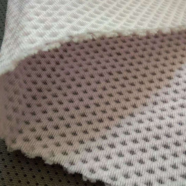 内衣款三明治网布 沙发时装针织面料透气柔软网布定制
