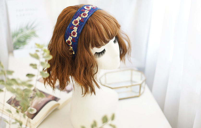 Retro Ethnic Flower Embroidery Korean Wide Hair Band display picture 7