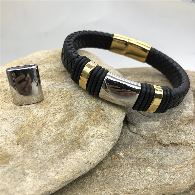 Glossy bracelet