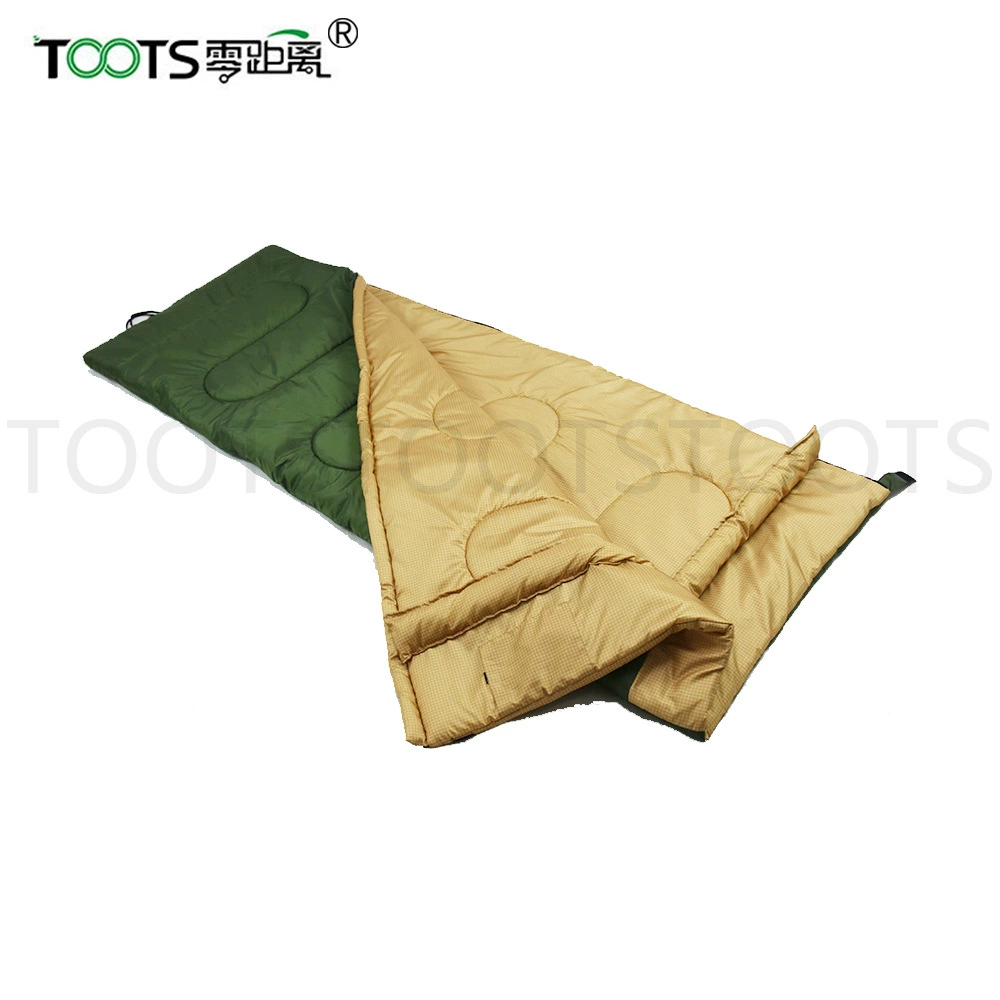 Travel keep warm green handheld comfortable sleeping bag for adults, polyester