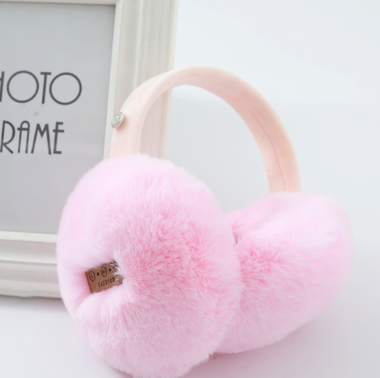 新型保温音楽ブルートゥースイヤーカバーの無線ぬいぐるみの可愛い耳カバーの耳が暖かくて、韓国版の耳の帽子を覆って卸売りします。