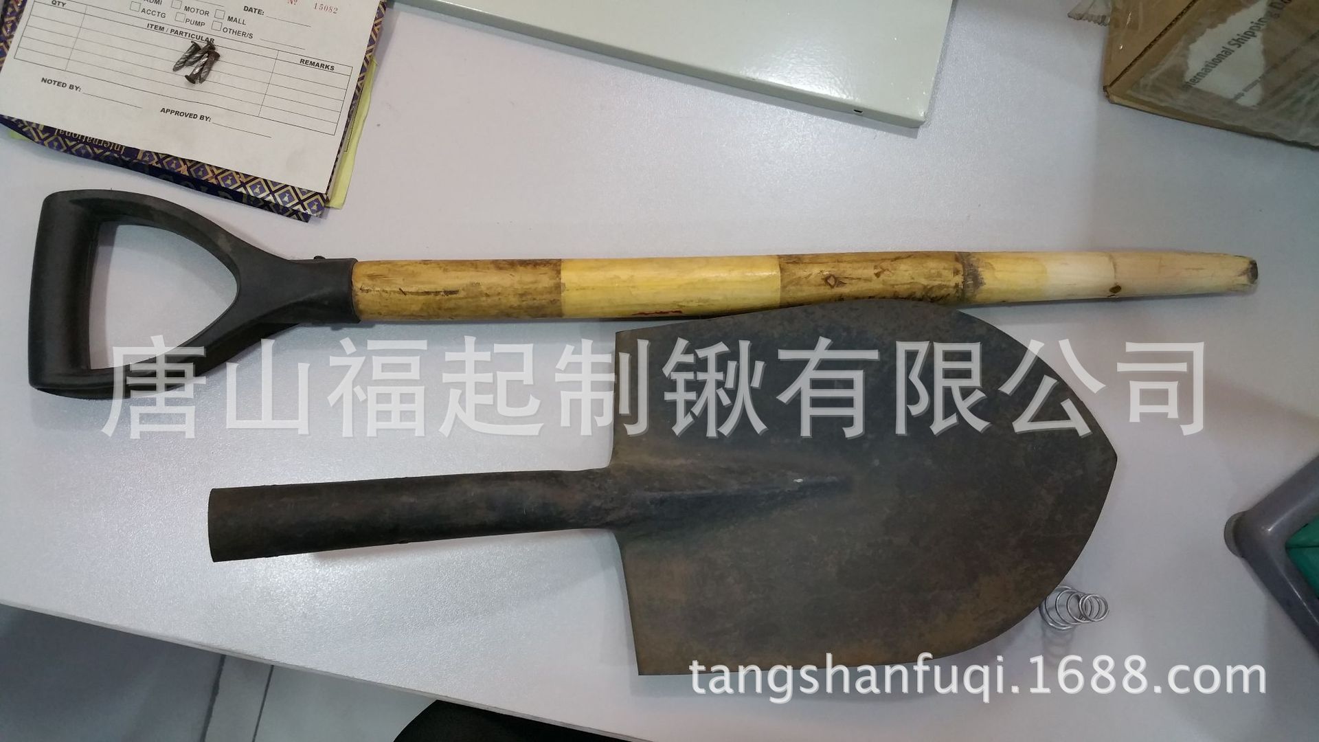 钢锹 木柄锹 把锹 菲律宾款式锹