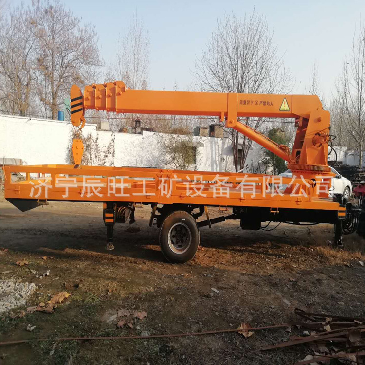 厂销售多用途拖拉机随车吊四轮拖拉机品质款销售拖拉机吊车四驱