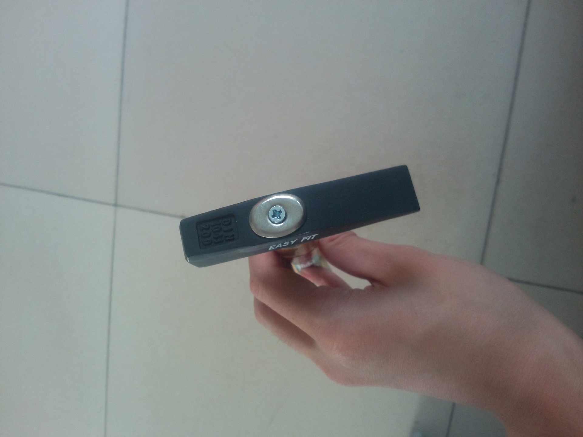 生产加工各种规格1KG1.5KG2KG安全木柄钳工锤