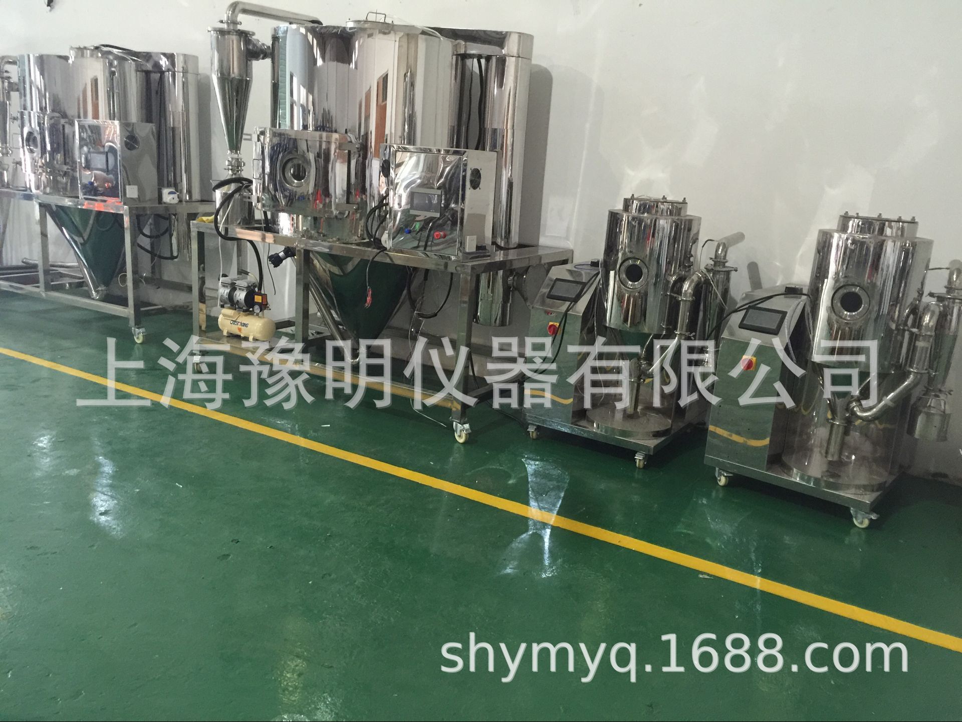 （上海厂家直销）供应小型喷雾干燥机（喷雾干燥设备）干燥设备