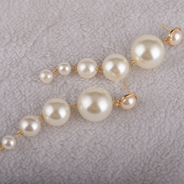25g Weight Artificial Pearls Inlay Material Earrings Classification Wedding, Travel Occasion Alloy Material Printing Pattern Women'S Gender Inlaid Pearls Design Gold Color Korean Large Series Of Long String Pearl Earrings 4