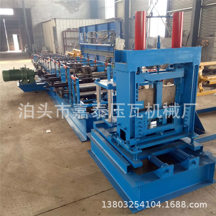 全自动无极切断的C型钢机 C型钢设备80-300 都可以切断