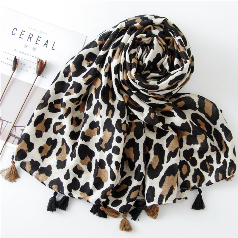 Classic Fashion Leopard Scarf Long Section Cotton And Linen Shawl display picture 29