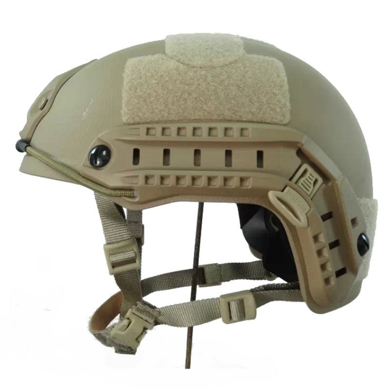 Sport-esterno-CS-Wargame-Casco