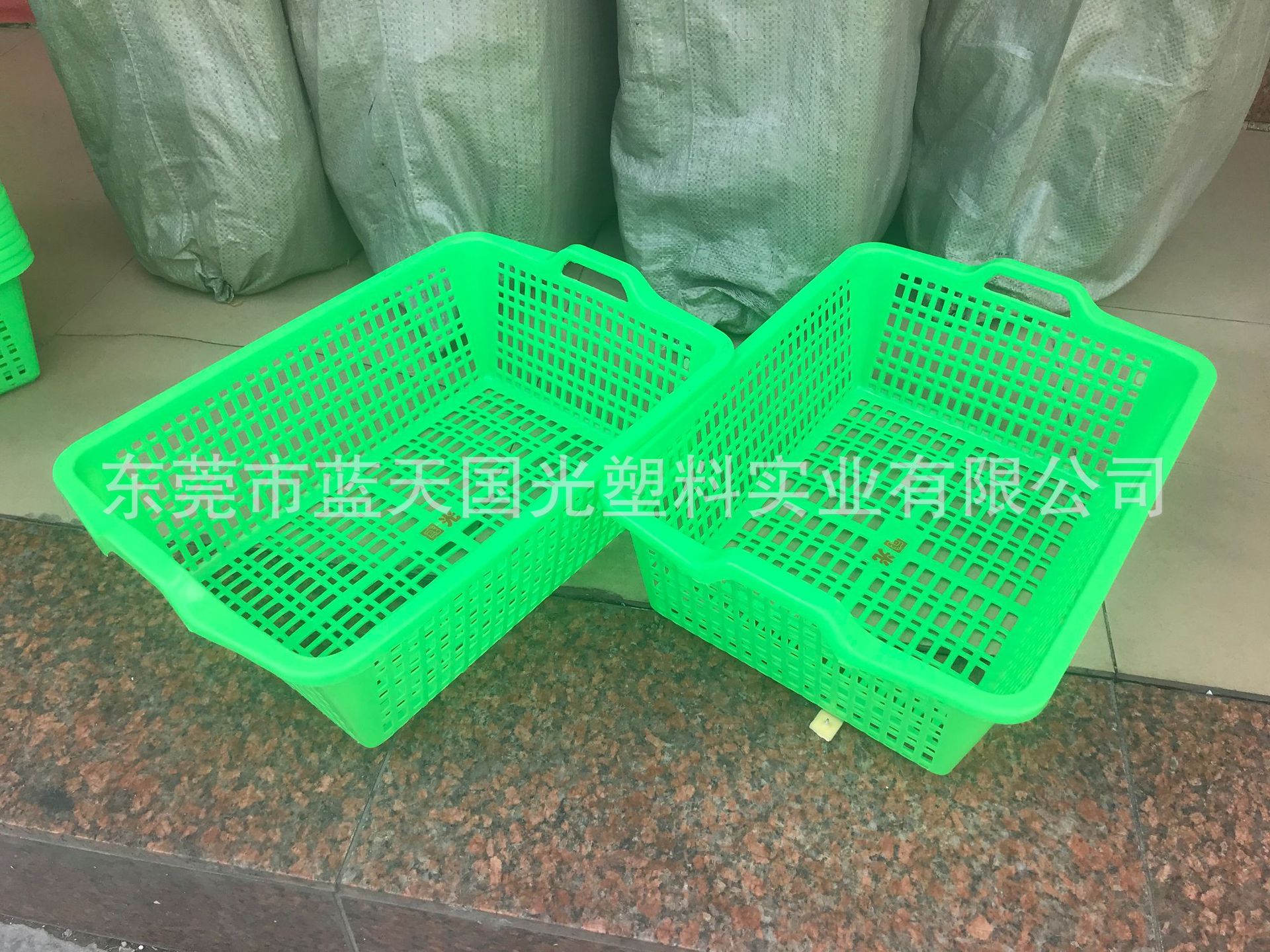 直销洗菜篮全新料绿色方筛 环保无毒无味塑料沥水蓝菜蓝塑胶篮子