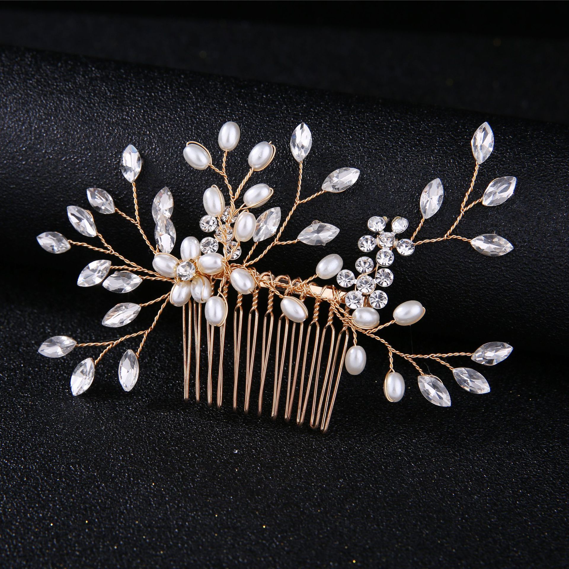 Bridal Headwear Pure Handmade Pearl Crystal Hair Comb display picture 4