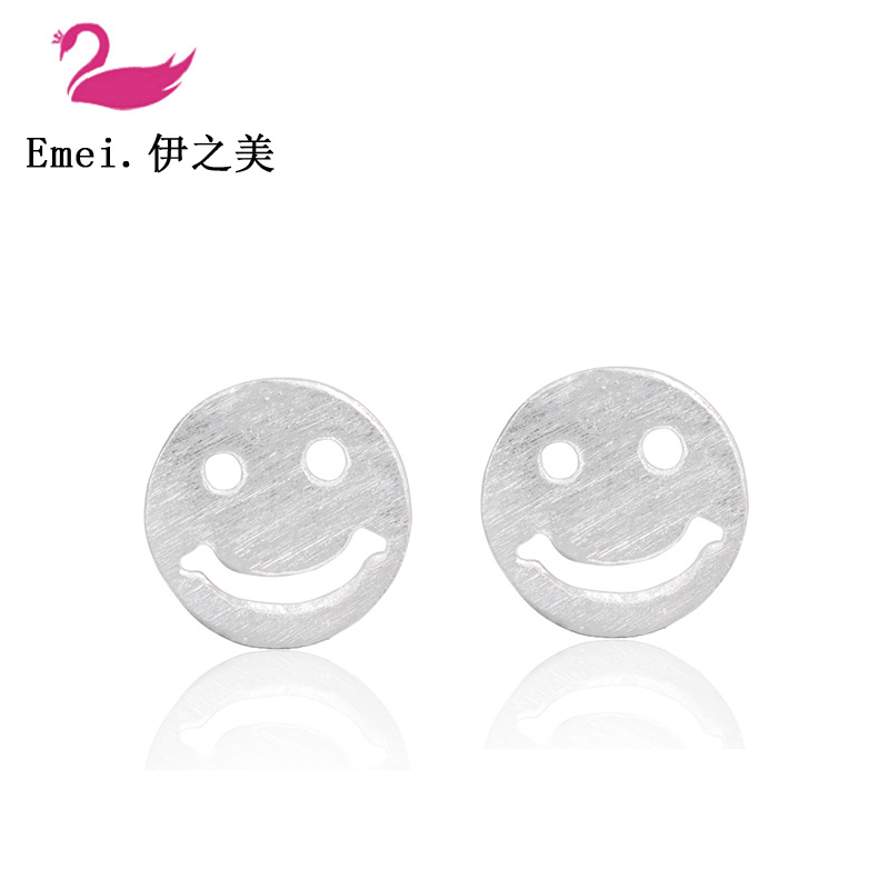 Серебряные матовые универсальные милые брендовые серьги, простой и элегантный дизайн, оптовые продажи