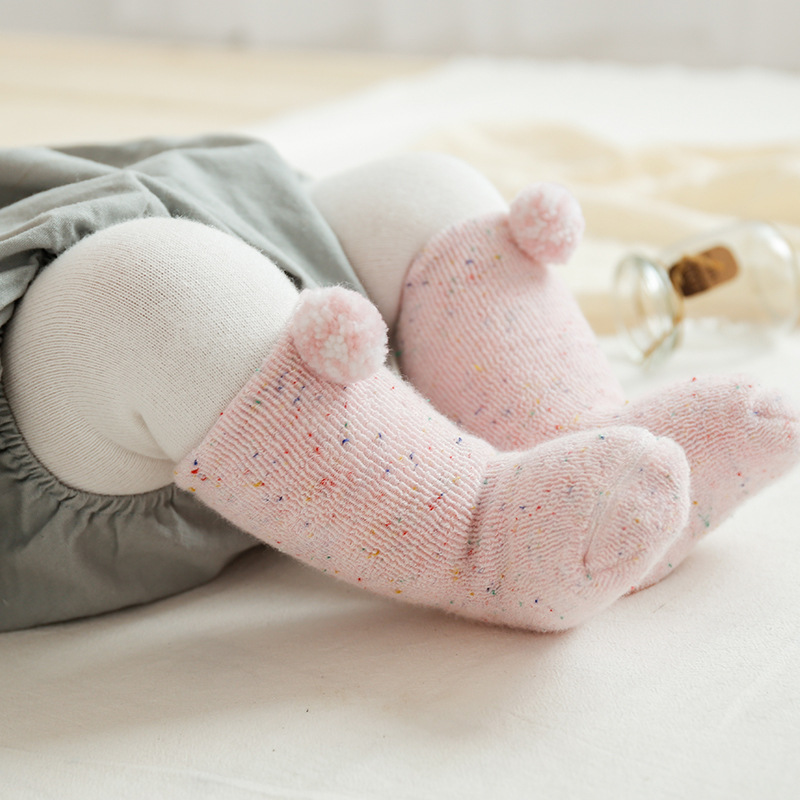 18 de invierno anti-Terry calcetines de bebé altos engrosados cálidos calcetines recién nacidos calcetines de bebé 0-3-5 años calcetines de los niños