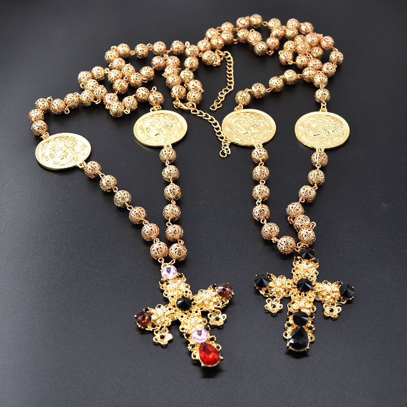 Pendant Necklace Classification 1 Piece Quantity Retro Cross Alloy Plating Inlay Rhinestones Women's Pendant Necklace