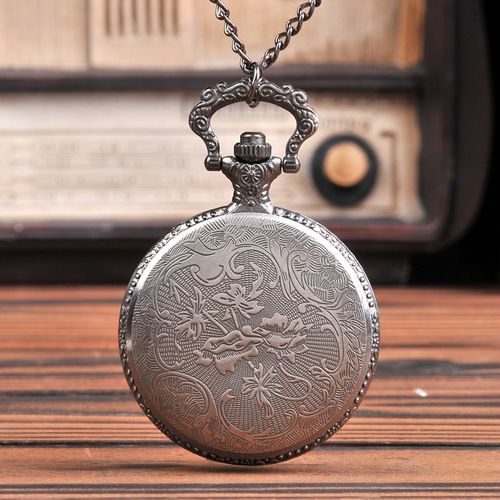 Manufacturer wholesale English letter Eagle quartz pocket watch casual quartz necklace birdcage drop shipping 9019