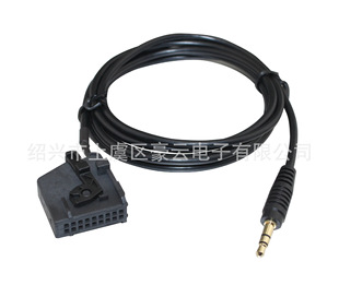 �m��춱��YCD�C18�18pin���^��iPhone5 5S 6 6plus�DAUX��3.5MM