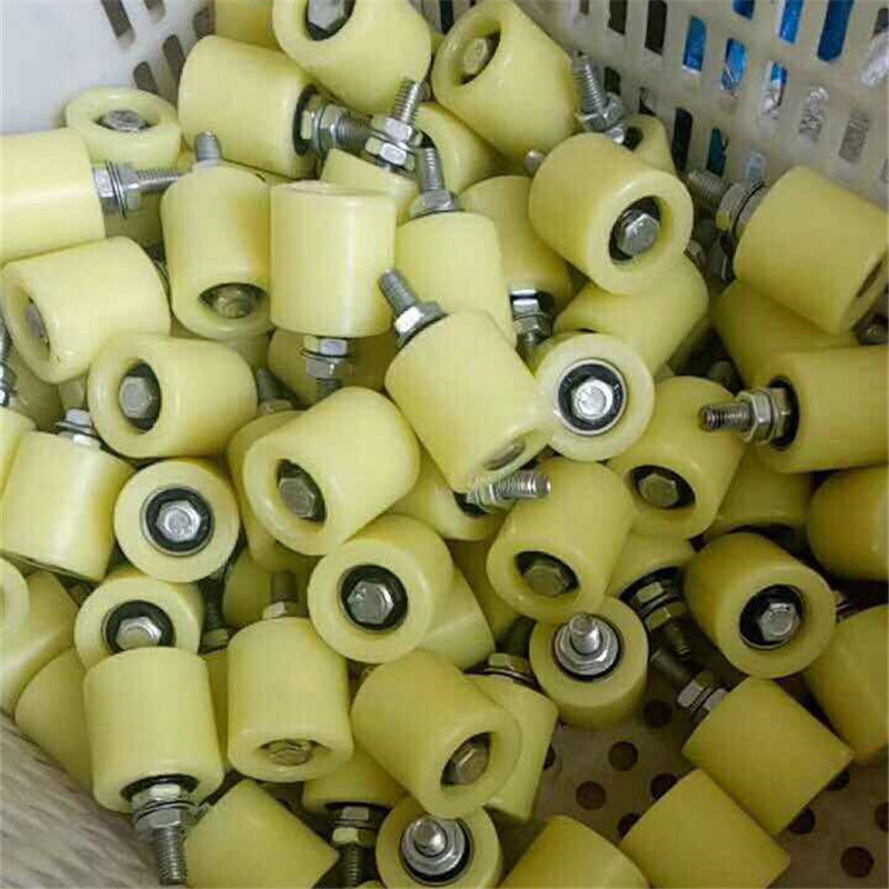 225745618317103624