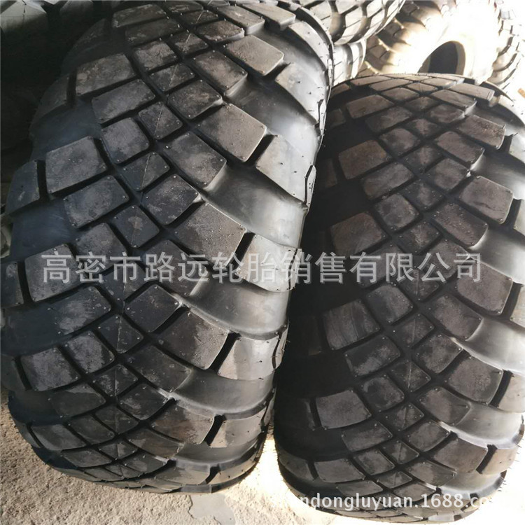 现货 13-20 沙漠越野轮胎 15.5-20 载重自卸车轮胎