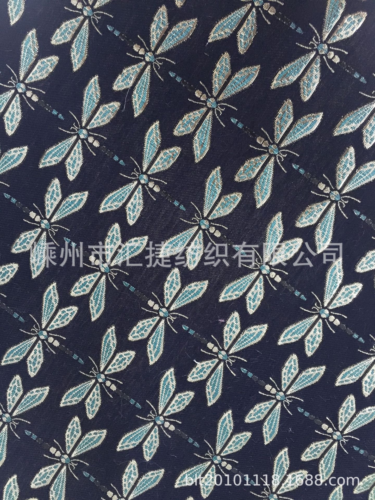 嵊州工厂供应色织昆虫蜻蜓图案圆扁金银丝色织大提花裙裤鞋子面料