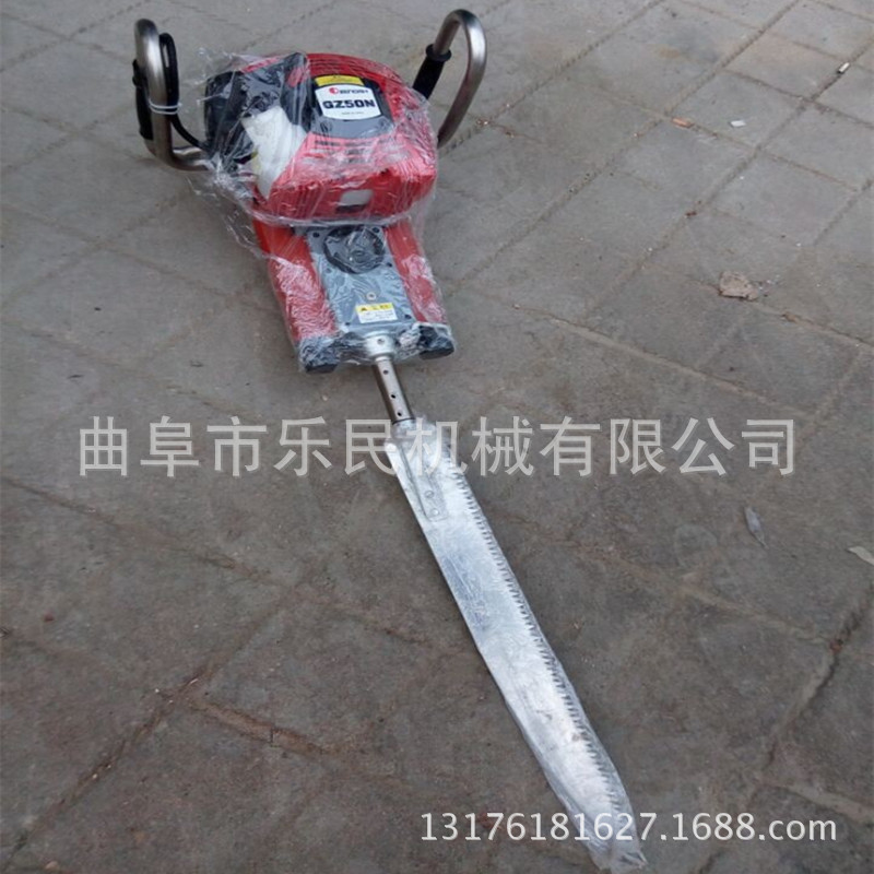 挖樹(shù)機(jī)