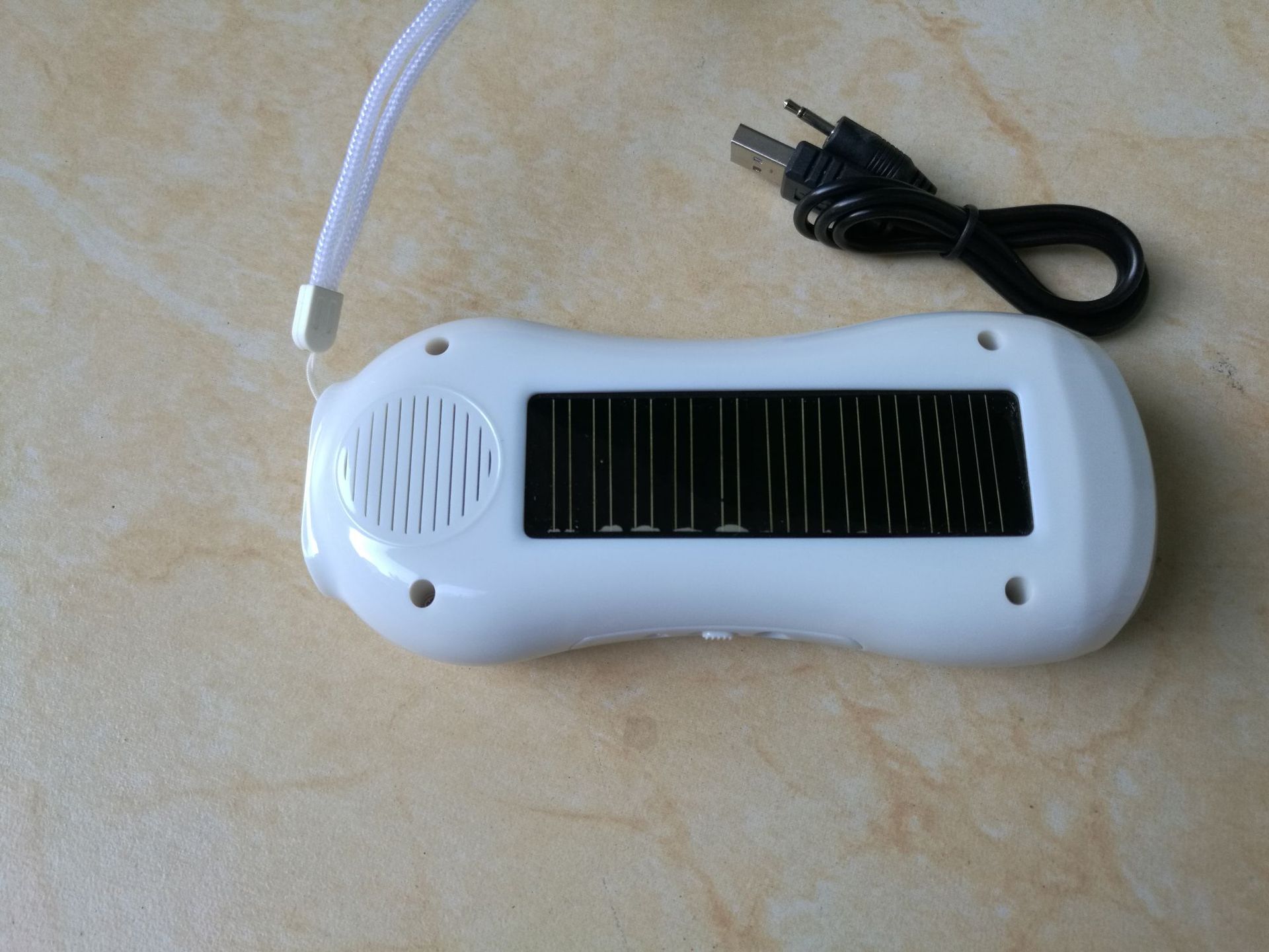 Chargeur solaire - 5.5 V - batterie 600 mAh - Ref 3395900 Image 3