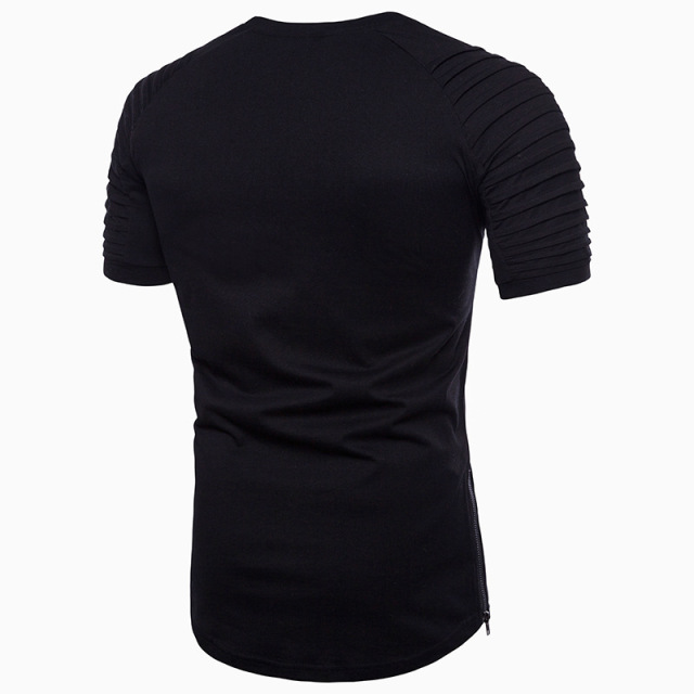 Fashion design of men’s T-shirt with shoulder sleeve wrinkles