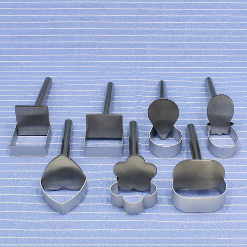 Factory direct sales stainless steel pineapple cake hand pressed mold biscuit push mold push push music flattening mold biscuit push plate