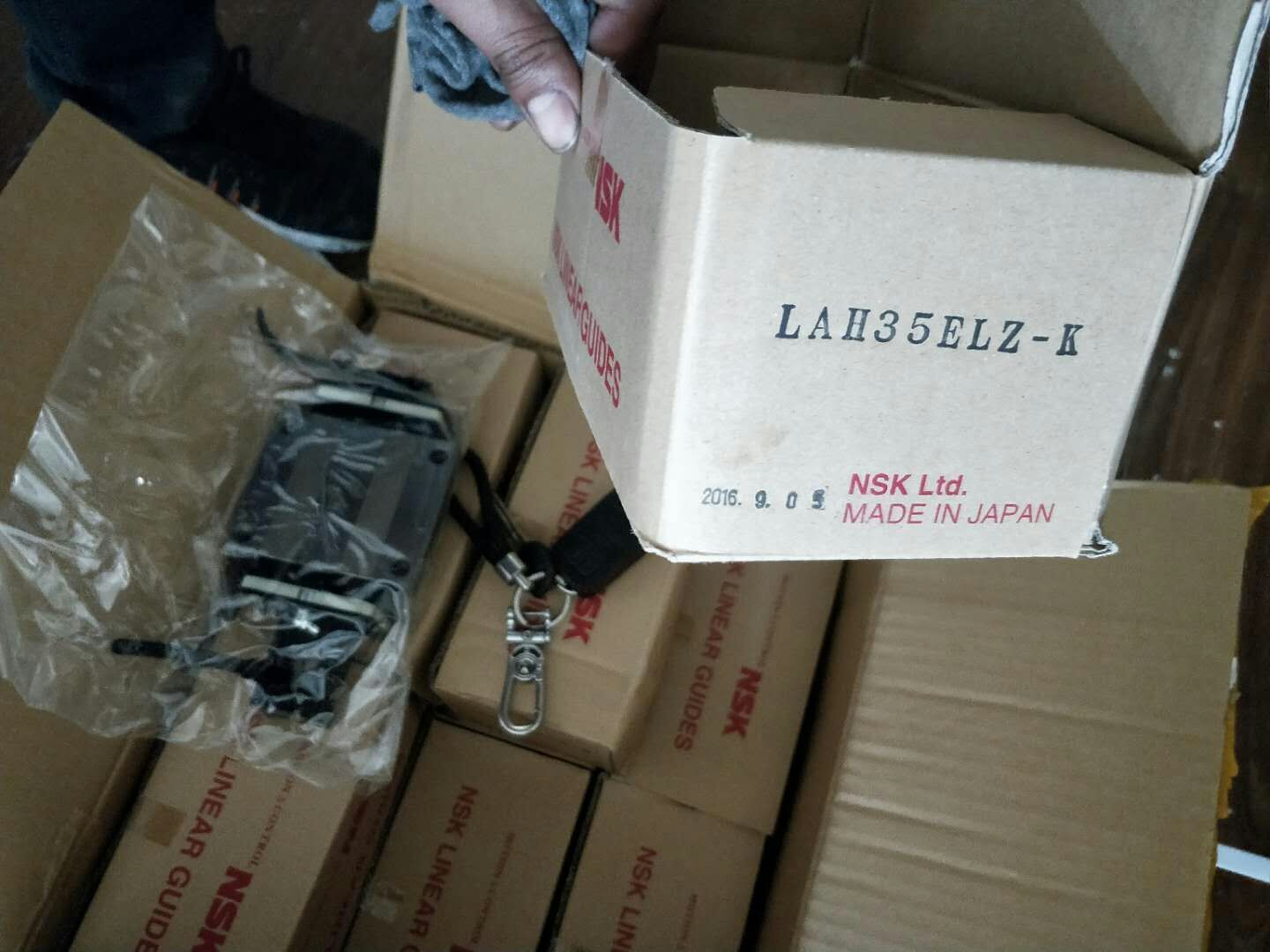 NSK直线导轨 NSK滑块NS15JL NS15EL NS20JL NS20EL NS25JL NS25EL