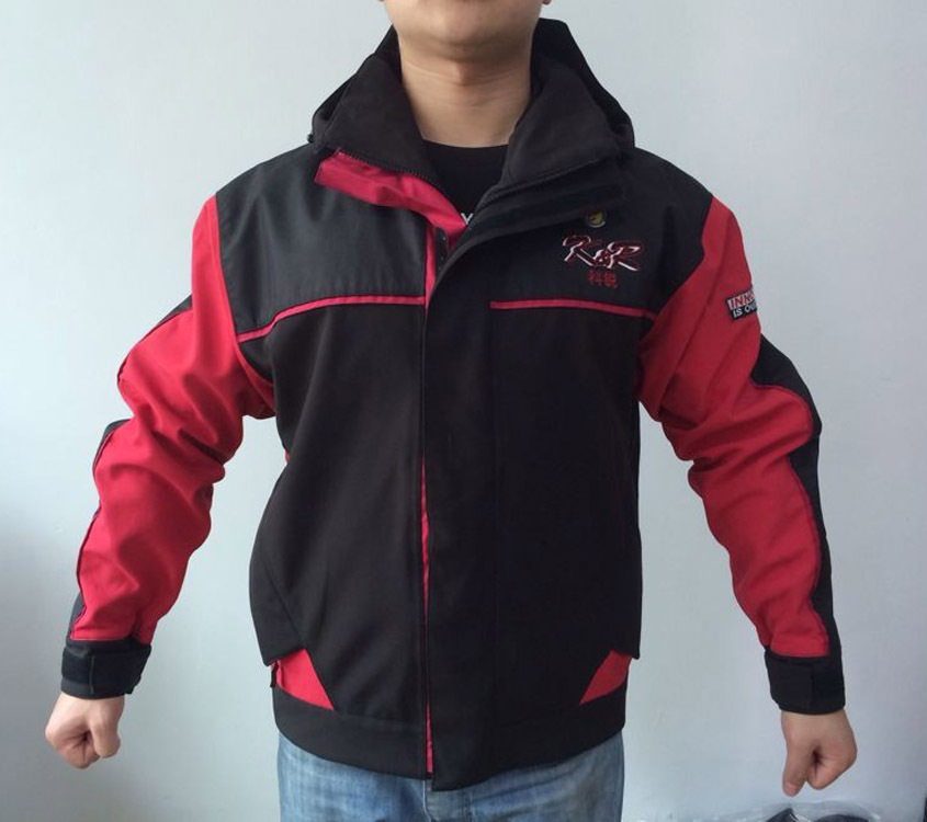 厂家定做欧美风格男式摇粒绒复合软壳夹克 男式户外运动软壳衣