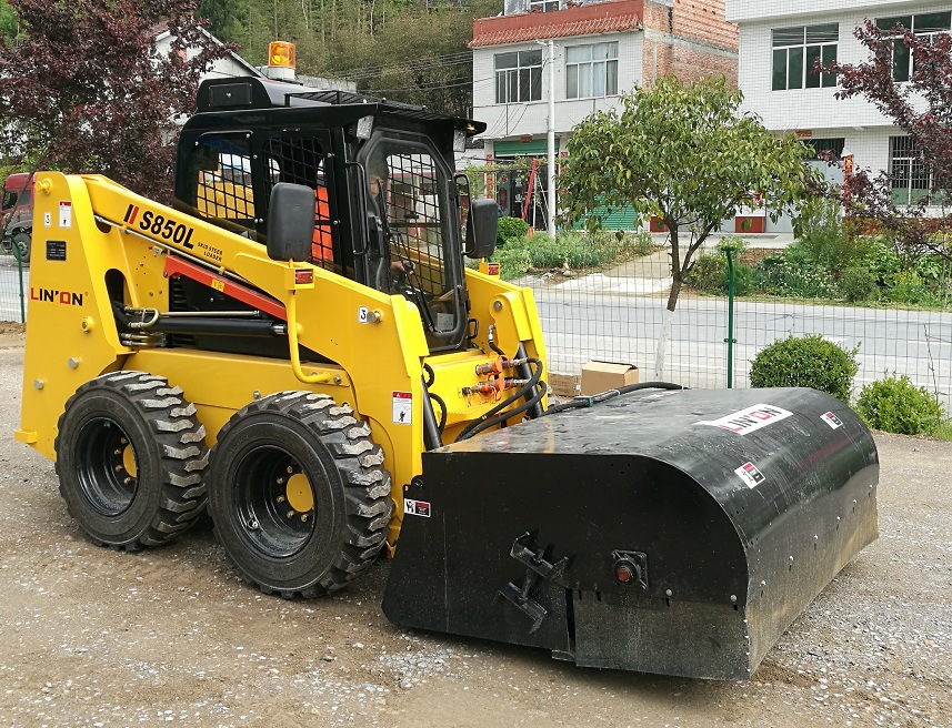 S850L 滑移式装载机 直角清扫器 移树机 铣刨机 LIN'ON 林昂