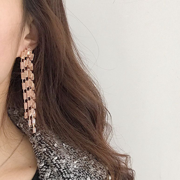 14g Weight No Inlaid Inlay Material Earrings Classification Housewarming, Business, Wedding, Birthday Occasion Copper Material Geometric Pattern Women'S Gender Gold, Silver Color New Popular Tassel Exaggerated Fashion All-match Earrings Wholesale 2