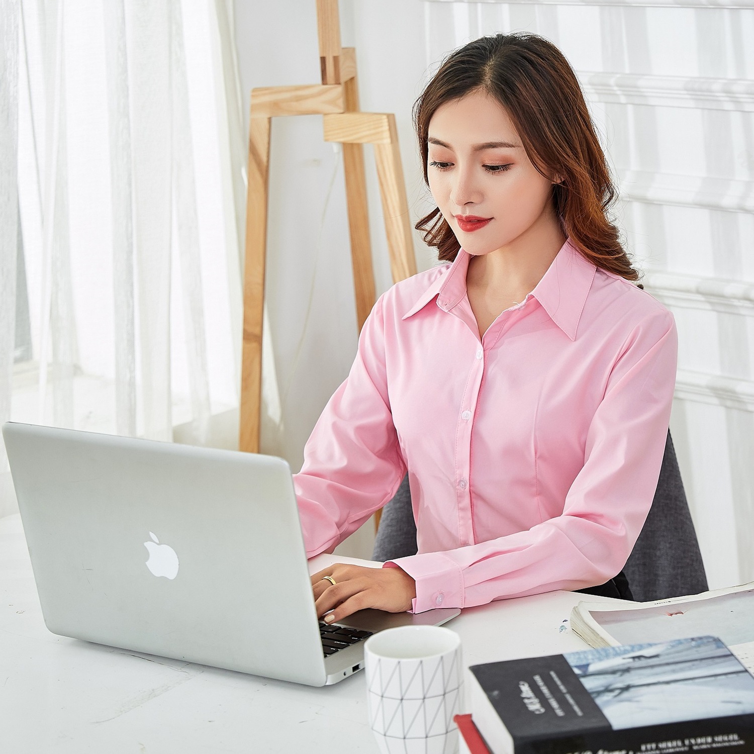Camisa blanca micro elástica de manga larga de las mujeres Anti-exposición delgada ropa de negocios camisa blanca más tamaño ropa de trabajo Estudiante base superior