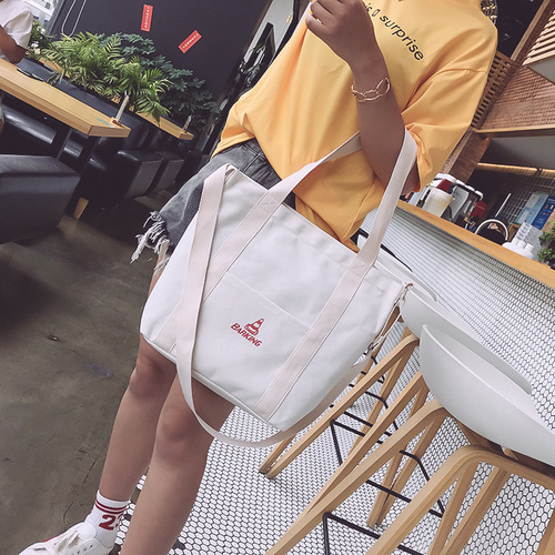 厂家直销单肩斜跨帆布包学生书包手提斜挎女包厂家批发定制购物包