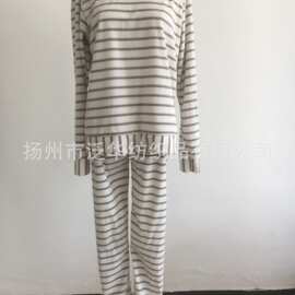 珊瑚绒法兰绒套装睡衣