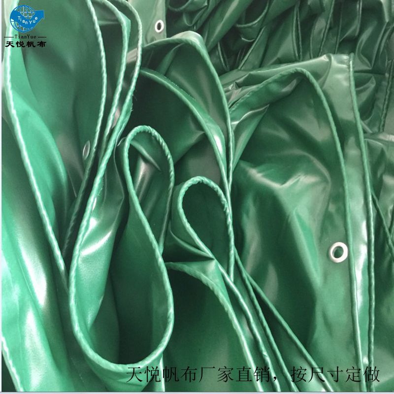 Green tarpaulin The freight yard. Waterproof sunscreen 066