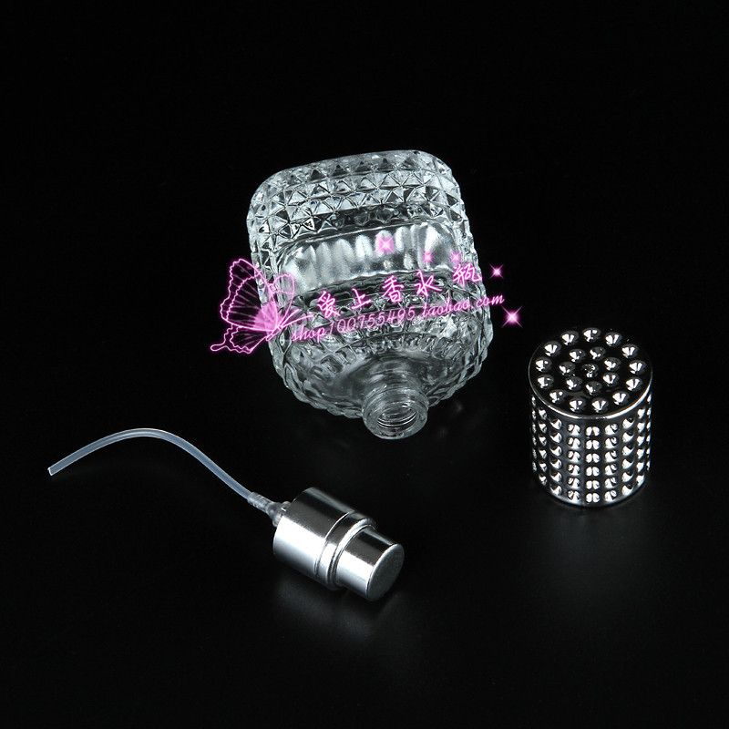 TB2m60RvYXlpuFjy1zbXXb_qpXa_!!