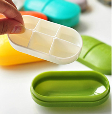 Handheld small container for traveling, storage box, 6 cells