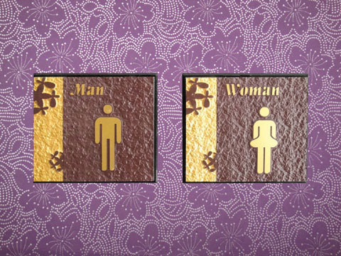 浮雕卫生间指示牌厕所标识牌标示牌亚克力浮雕男女洗手间标牌